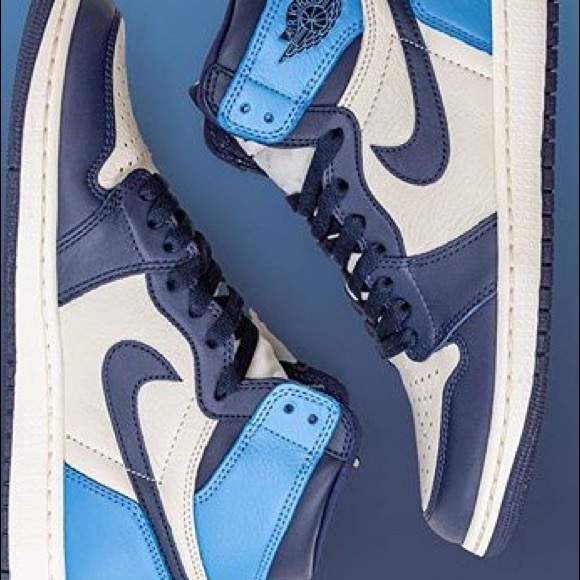 Jordan Retro High Og UNC 1’s - Picture 1 of 4